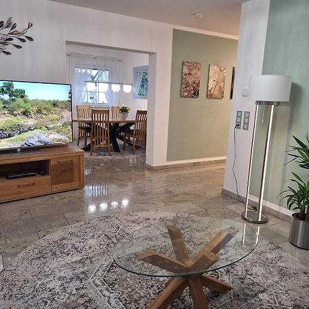 Modern & Gemuetlich Xl Apartment Linden  Ngoại thất bức ảnh