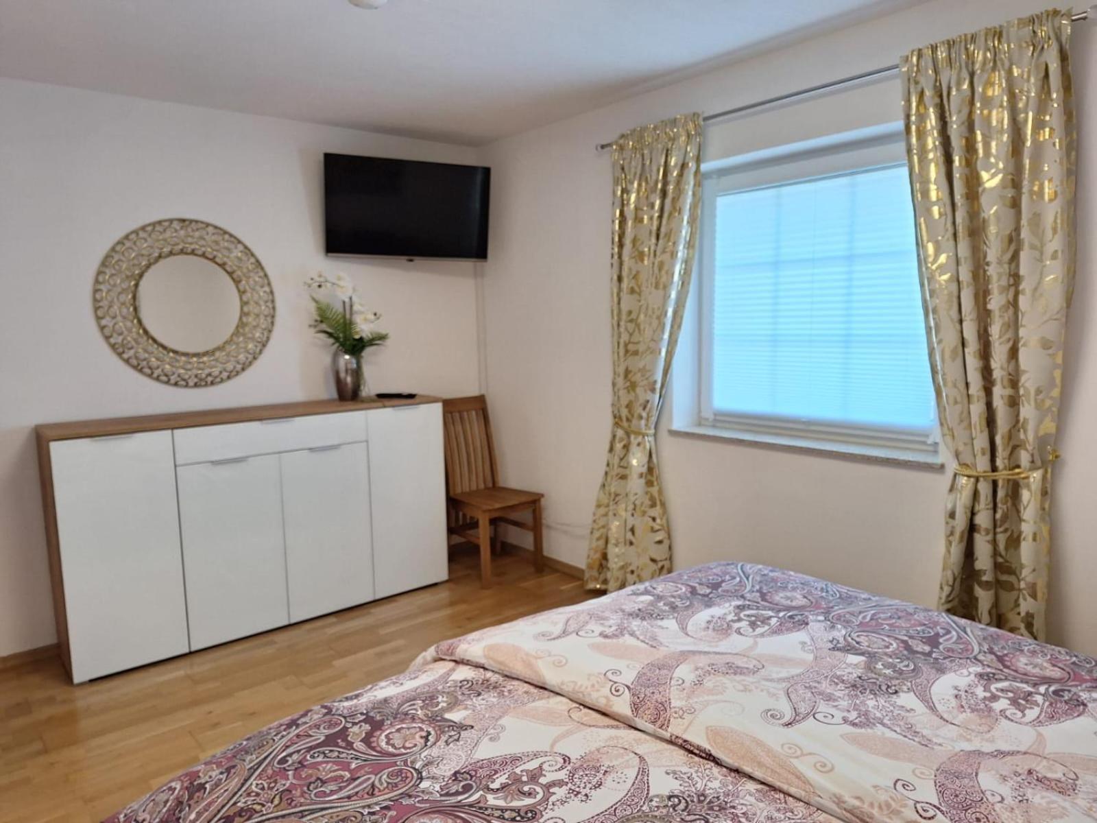 Modern & Gemuetlich Xl Apartment Linden  Ngoại thất bức ảnh