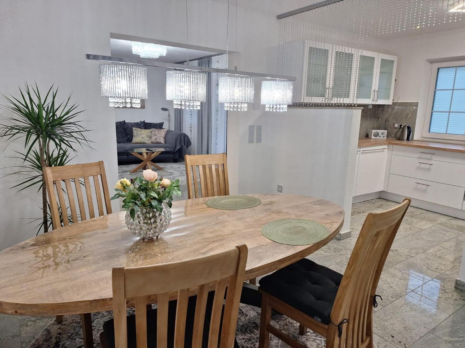 Modern & Gemuetlich Xl Apartment Linden  Ngoại thất bức ảnh